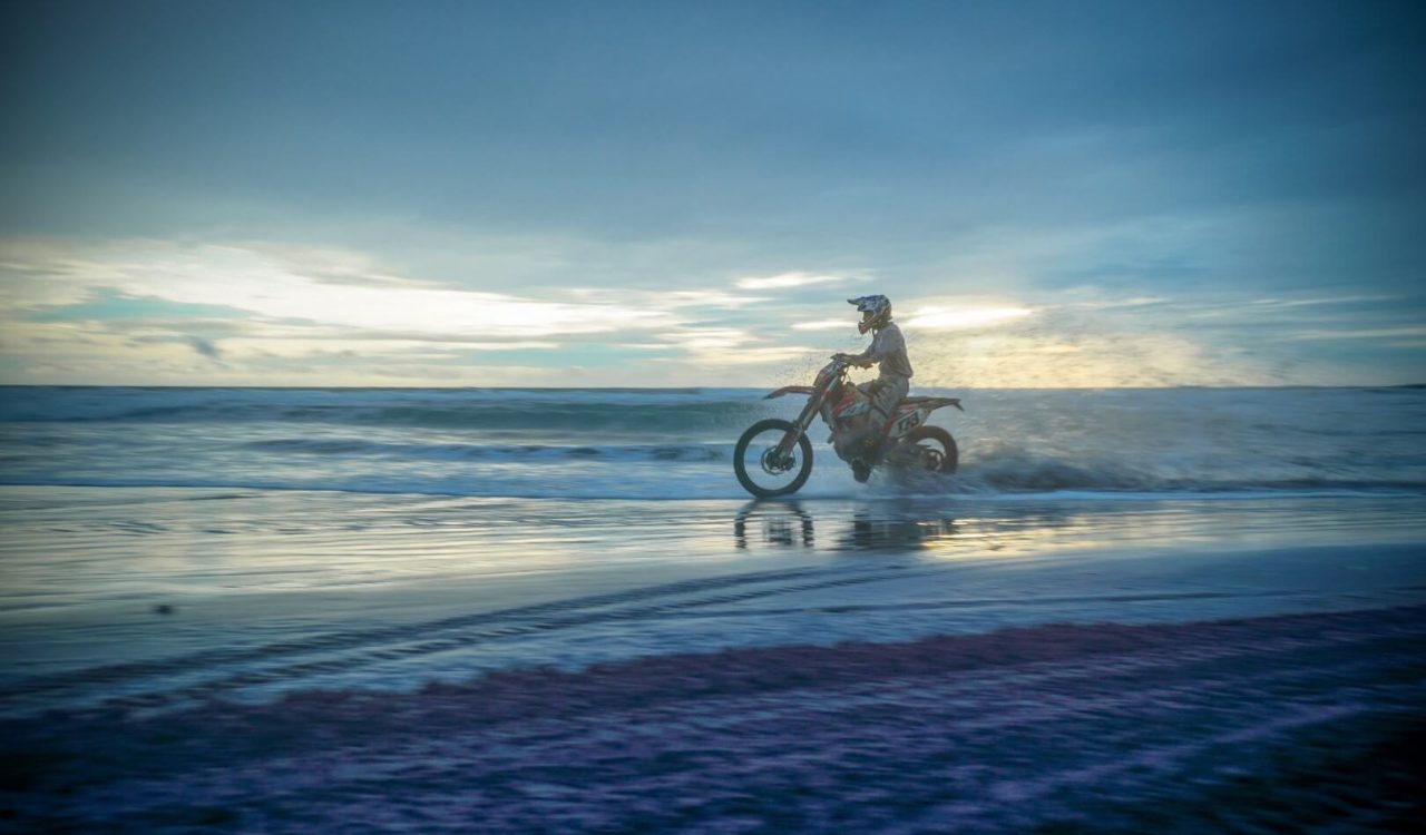 bali dirtbike enduro adventure beach (39)